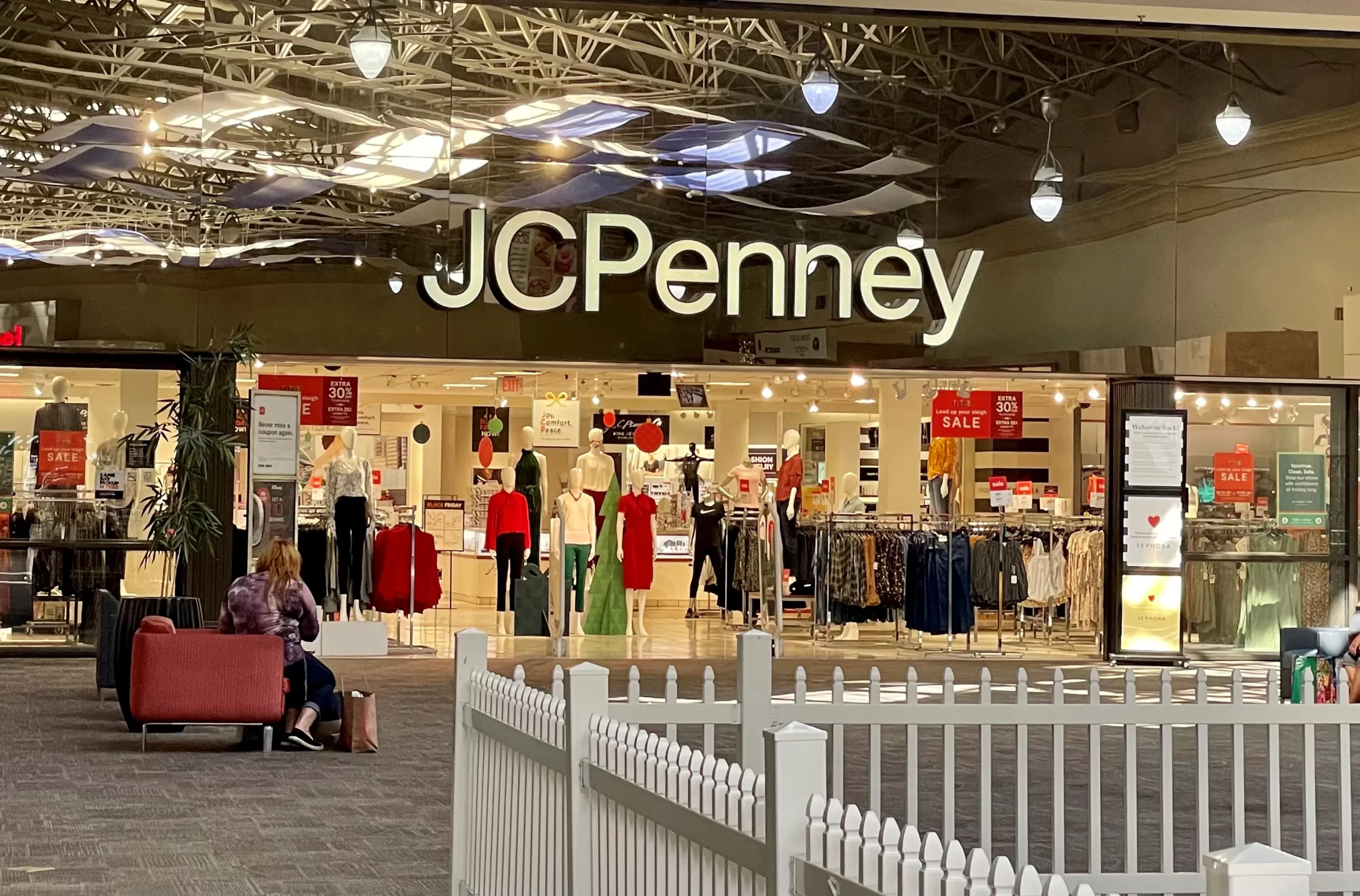 JCPenney  jobs in UAE for ALL nationality